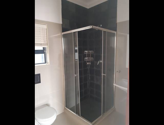 3 BEDROOM APARTMENT FOR SALE IN UMHLANGA RIDGE